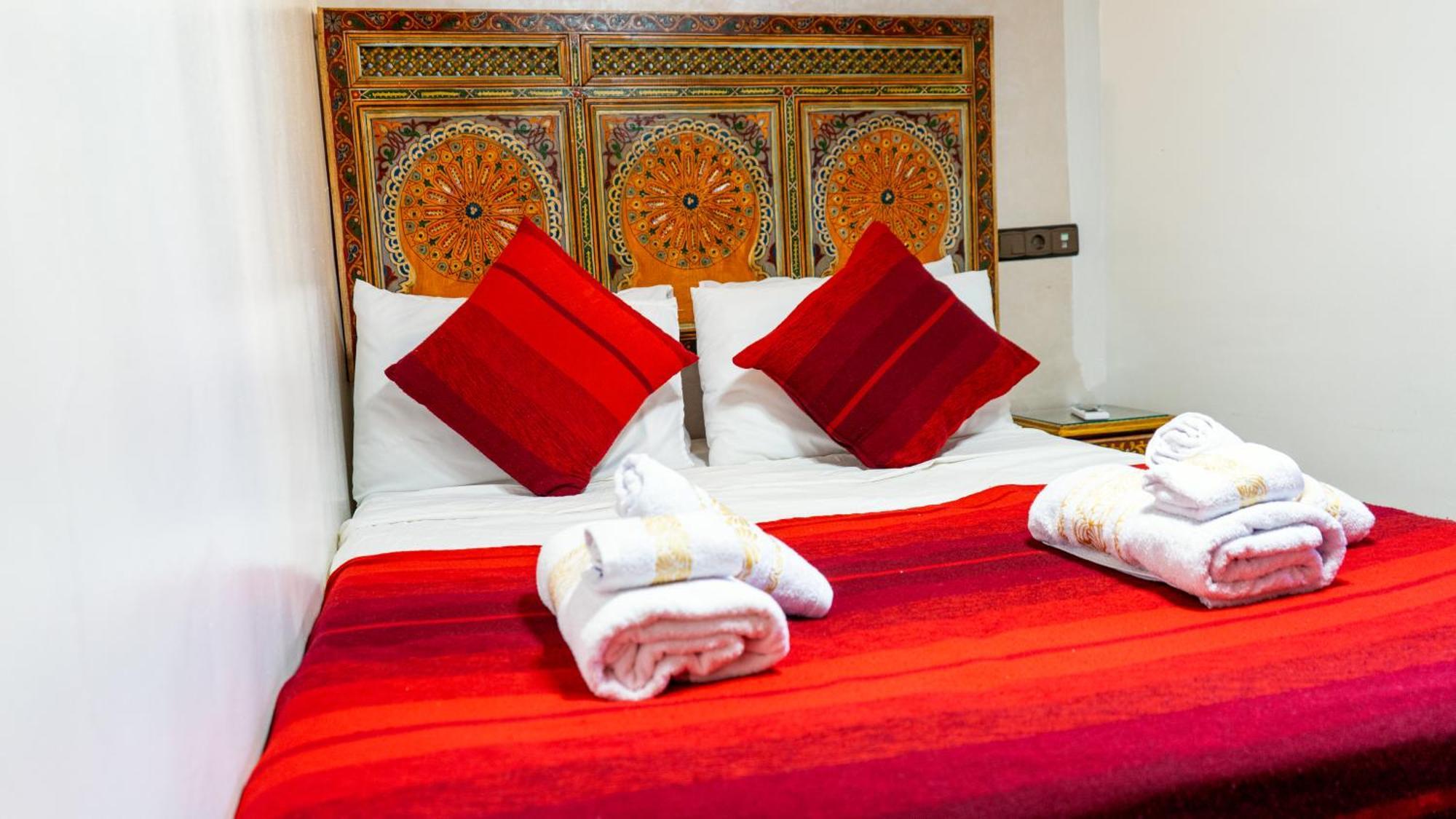 Riad Dar El Ouedghiri Fès Eksteriør bilde